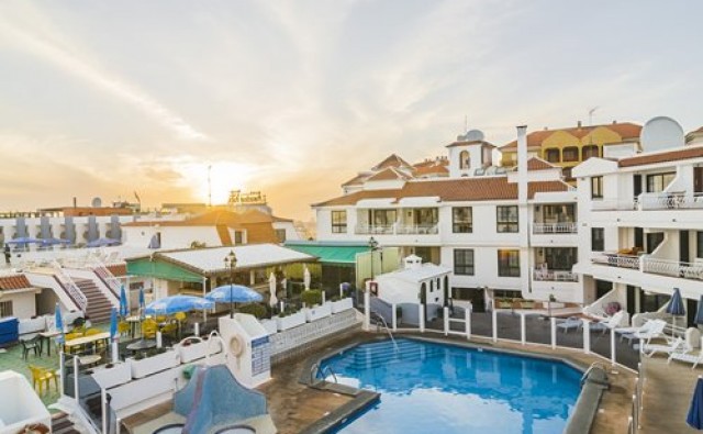 Resort 