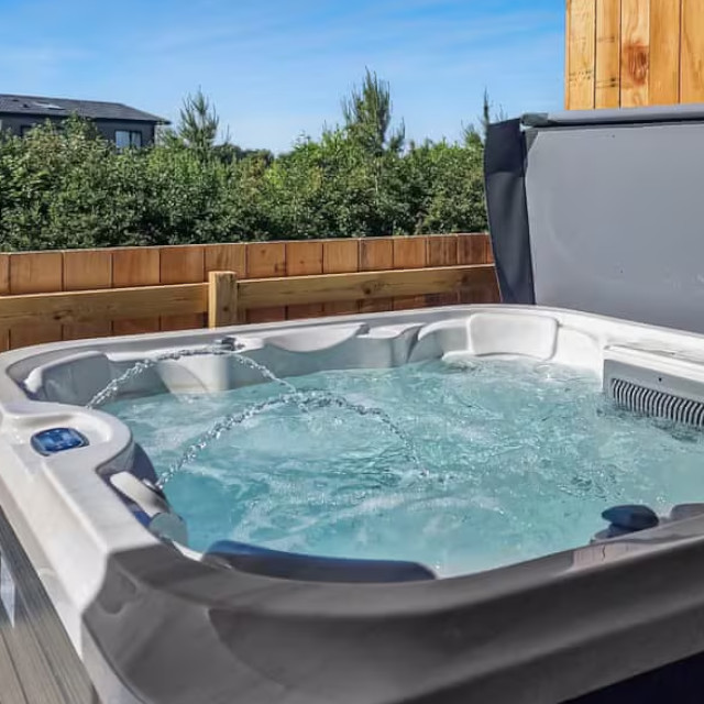 Hot tub